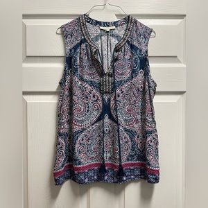 Daniel Rainn Sleeveless Top with paisley print